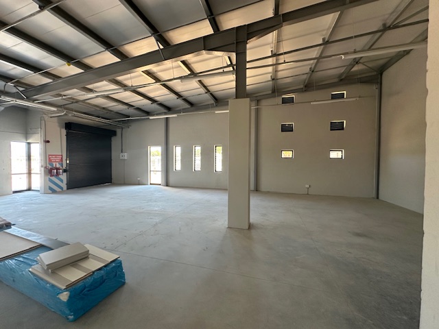 To Let commercial Property for Rent in Marconi Beam Industria Western Cape